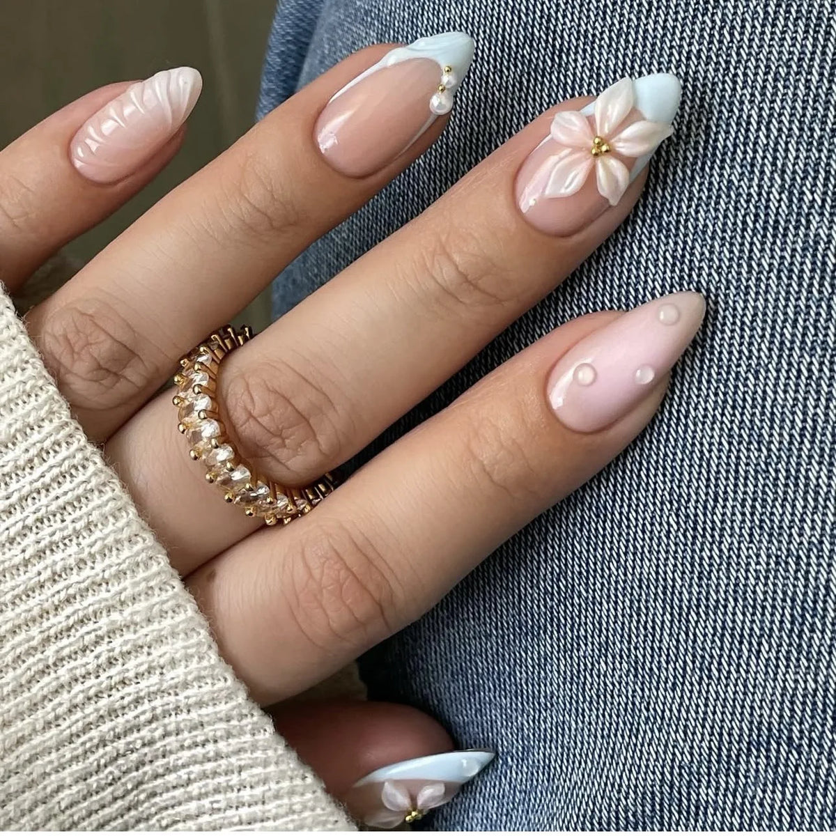 Pearl Starlight Floral Press-On Nails, 24-Piece Set
