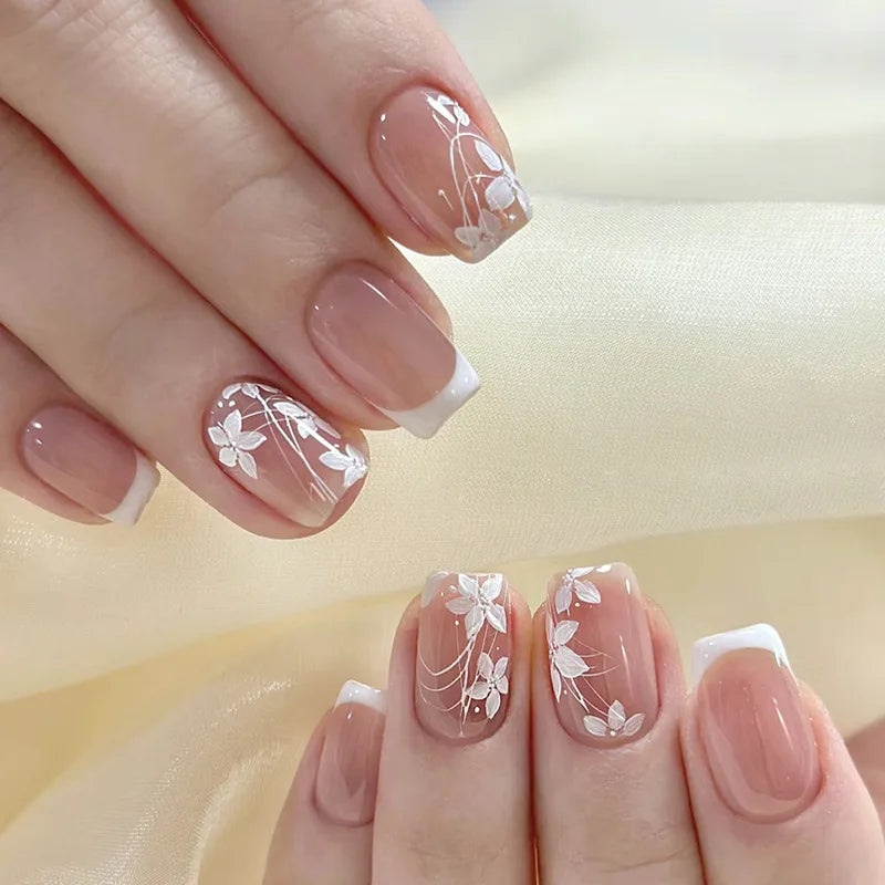 Romantic Y2K Star Press-On Nails, 24-Piece Almond Set